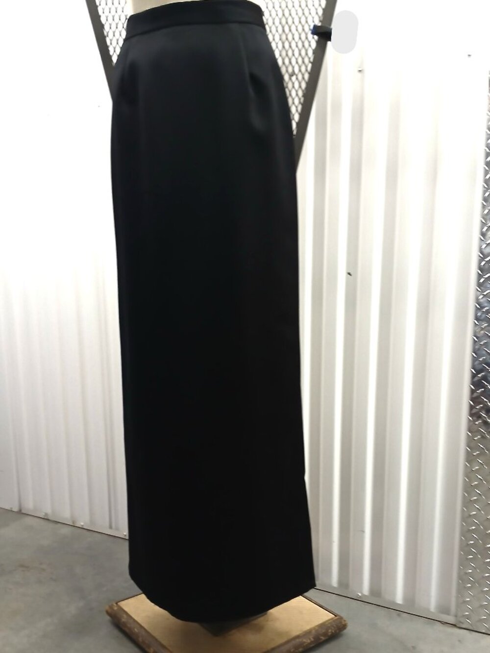 Straight Black Skirt w mini train at back